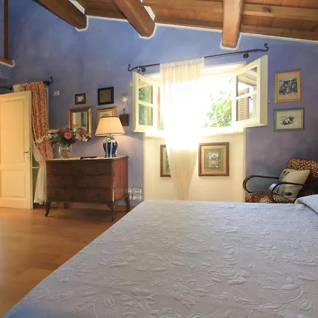 Faroo Villa